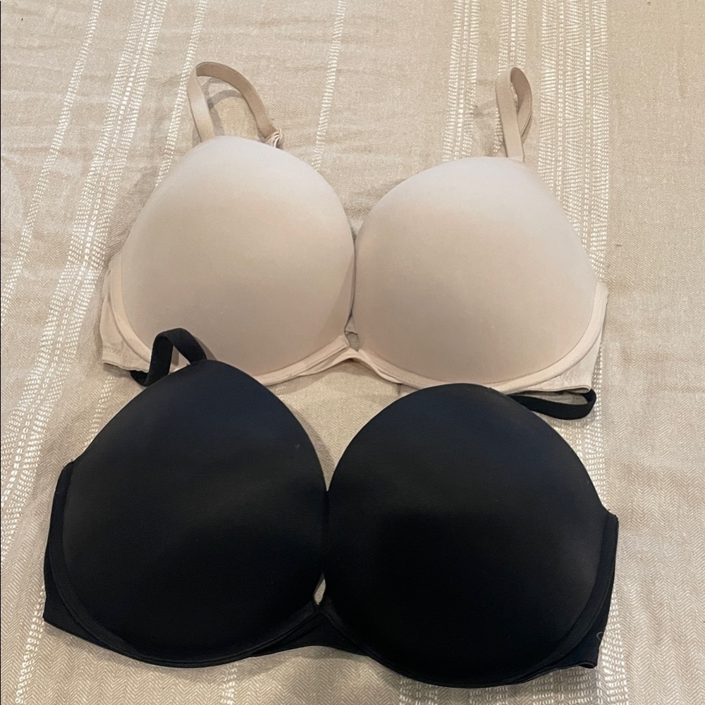 Victoria's Secret Wear Everywhere Super Push Up Black and Cream Bra Set 34DD/E